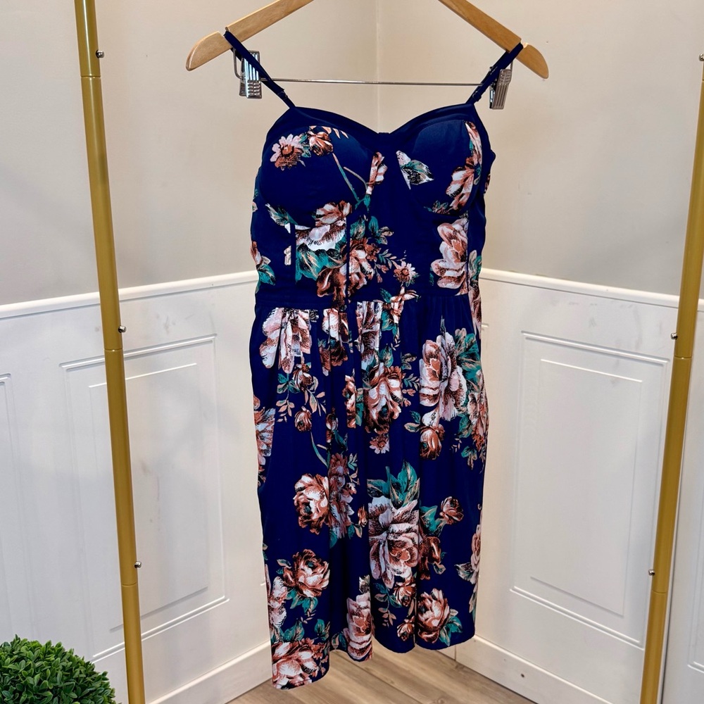 Band of Gypsies Blue Floral Sundress Fit&Flare MiniDress Adjus Straps Size M - Picture 4 of 5